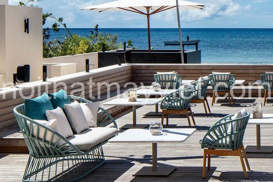 Sự Kết Hợp Hoàn Hảo Giữa Bền Bỉ và Thẩm Mỹ